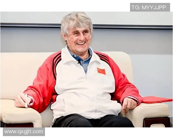 足球明星纷纷来华踢球探访中国市场的背后故事与影响